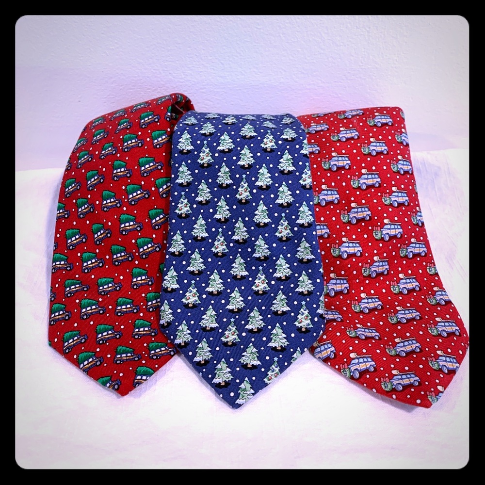 Batch of 3 Vineyard Vines Youth Holiday Ties